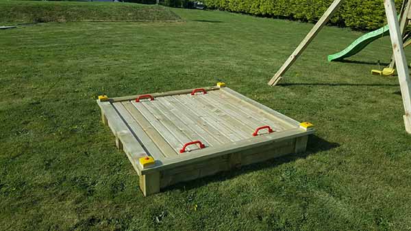 5ft x 5ft Sand Box With Double Lid