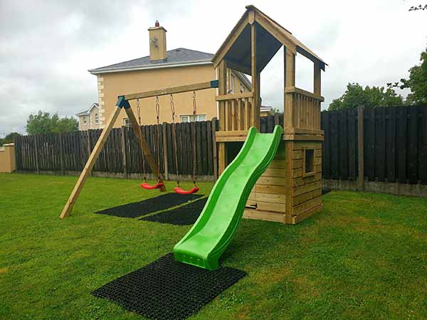 Cubby With Secret Den