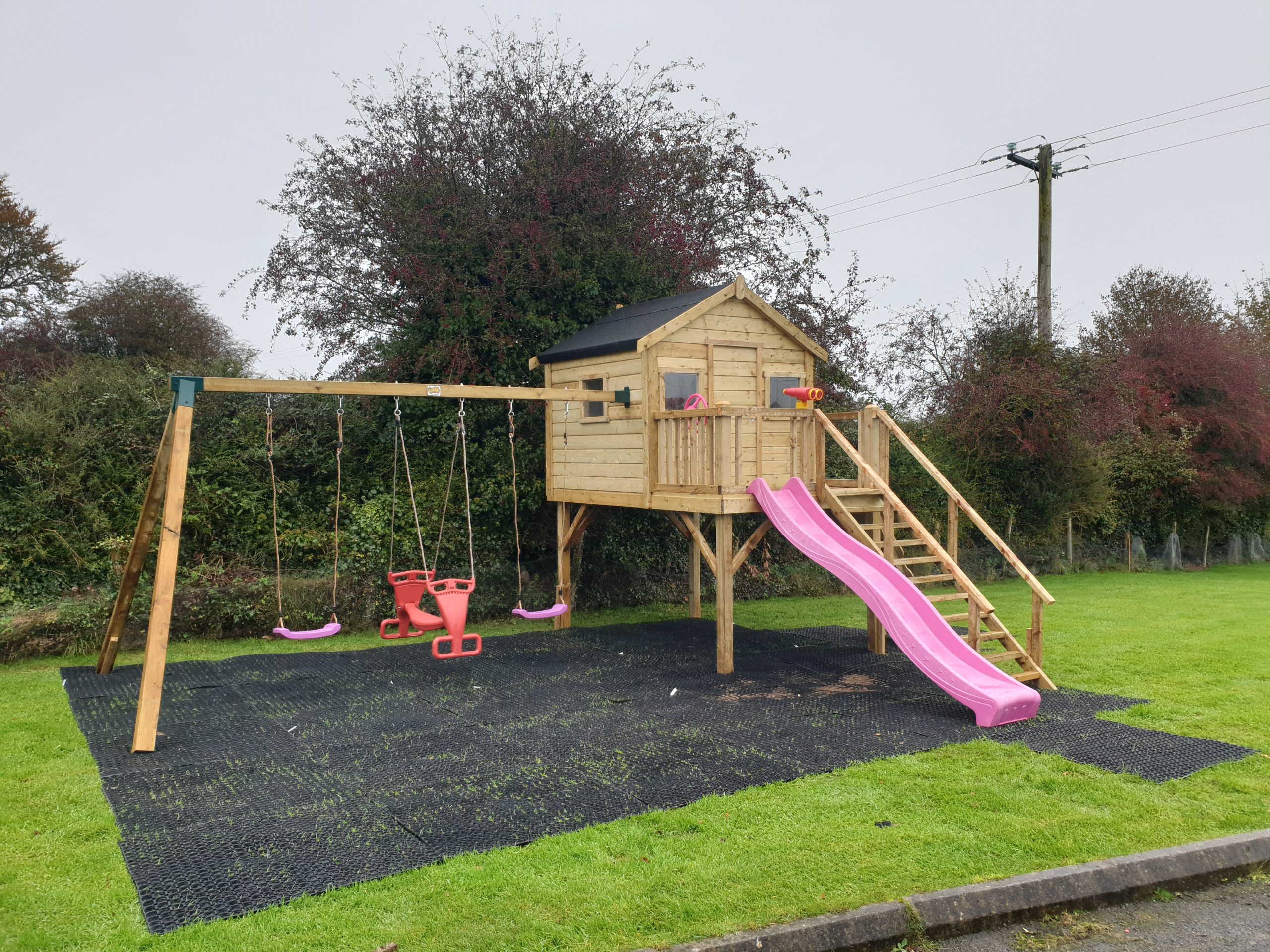 The Forest Playhouse Climbing Frame