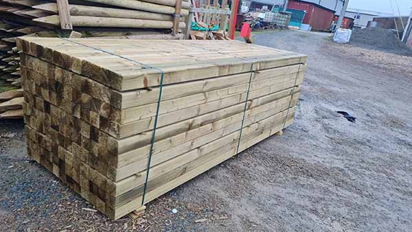 3.0 mtr 90 x 90 Posts