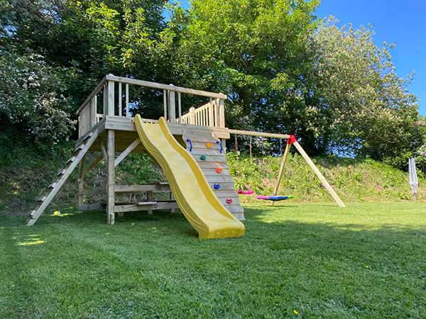 10ft HDPE Wave Slide - Image 4