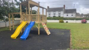 Twin Roof Playtower1