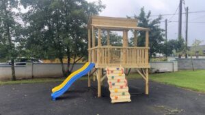 Twin Roof Playtower2